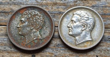 distinguish collectible from metal