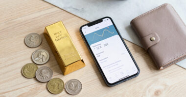 13 Best Precious Metals Investment Guides in 2026